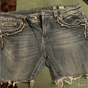 Miss Me Bermuda Distress shorts like new condition wore once didnt like